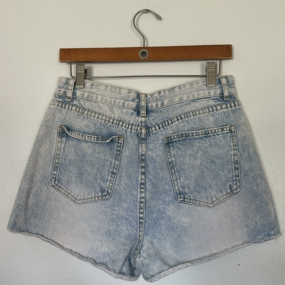 Highrise Denim Shorts - Picture 3 of 3